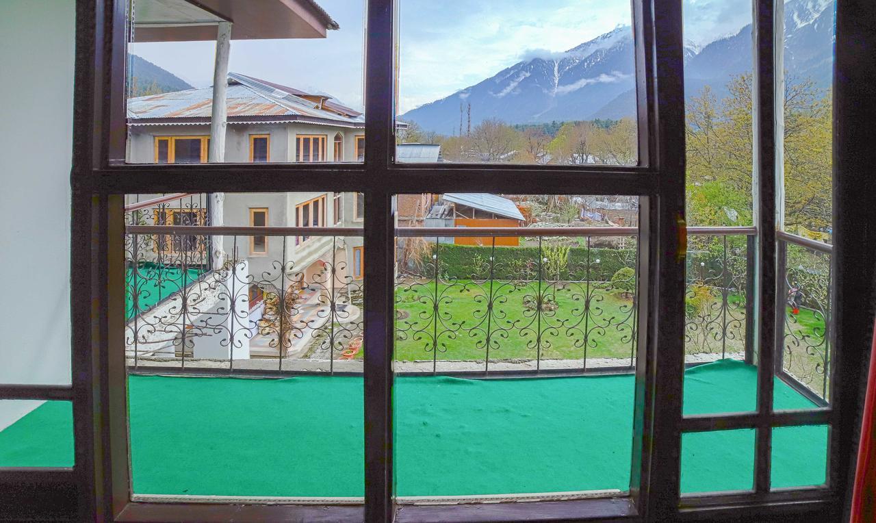 Hotel Premier Pahalgām Zewnętrze zdjęcie